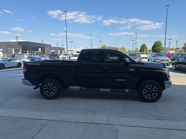 2017 Toyota Tundra TRD Pro photo 4