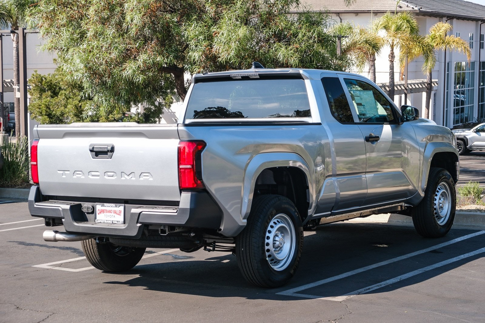 2025 Toyota Tacoma SR XtraCab photo 10