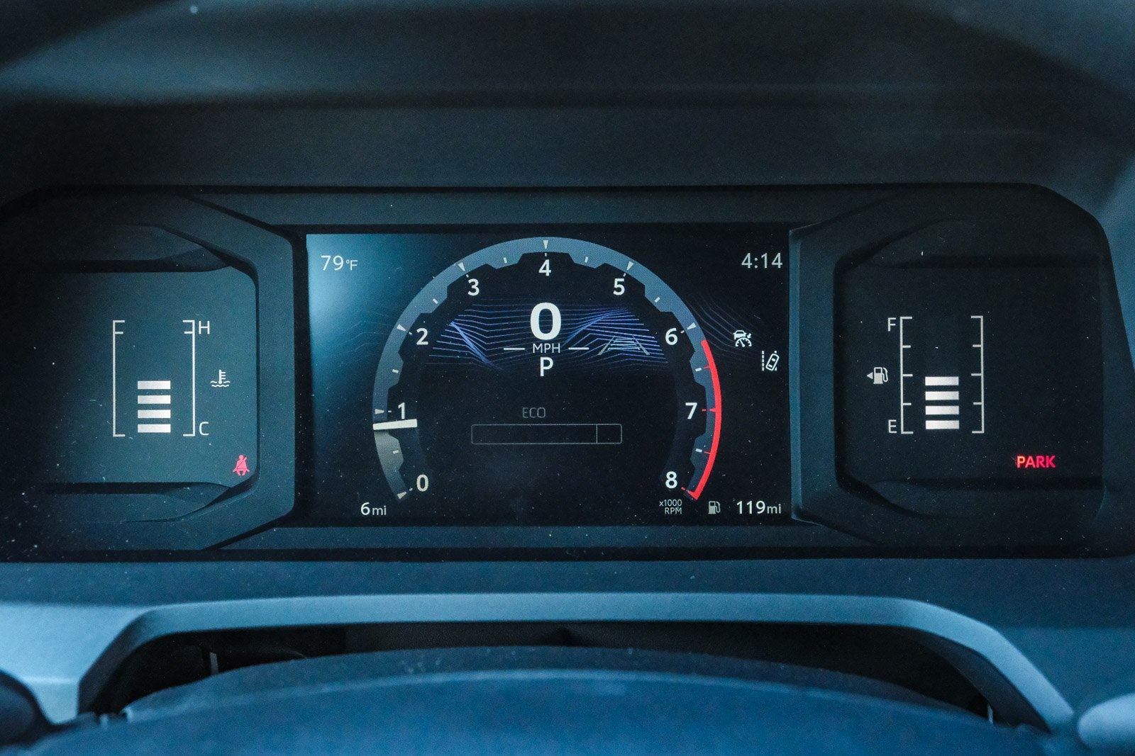 2025 Toyota Tacoma SR XtraCab photo 19