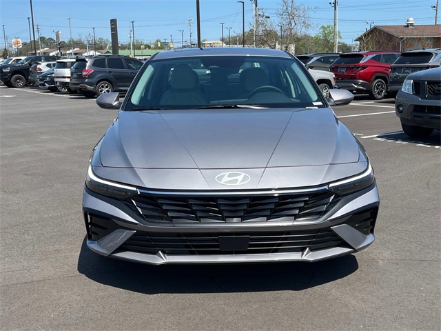 new 2025 Hyundai Elantra car, priced at $26,650