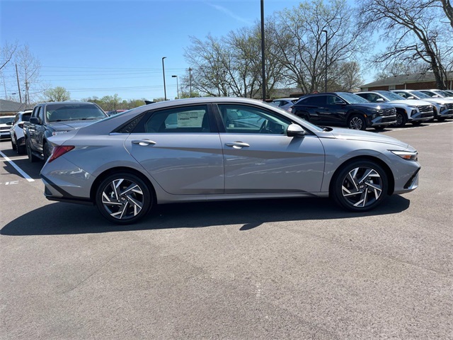 new 2025 Hyundai Elantra car, priced at $26,650