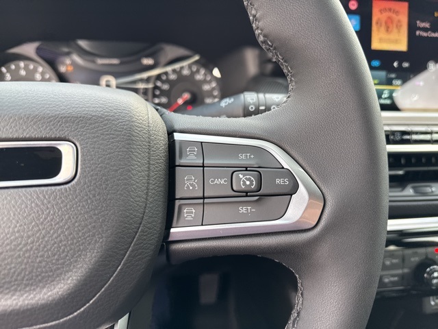 2025 Jeep Compass Limited photo 19
