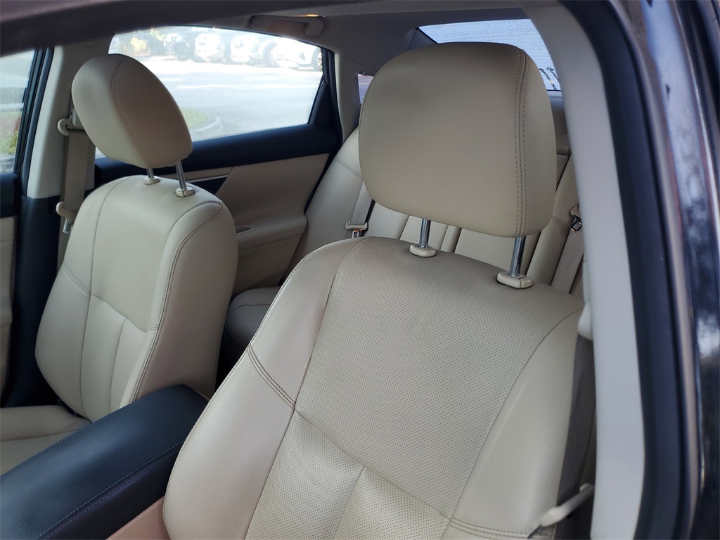 used 2016 Nissan Altima car, priced at $13,896