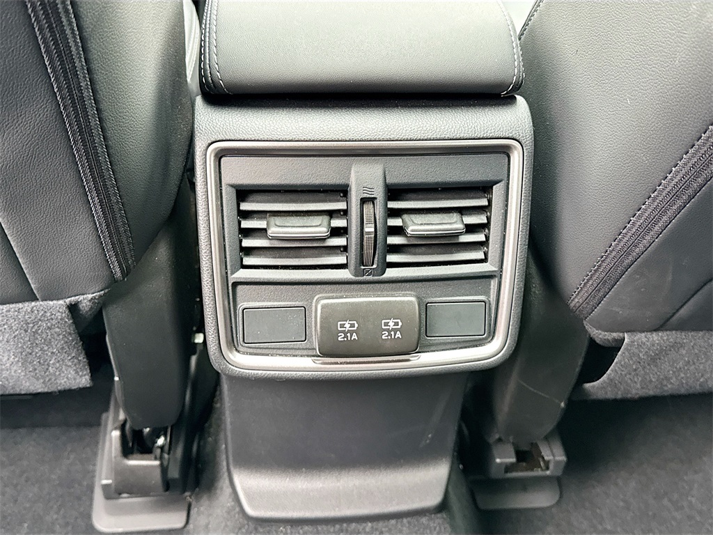 2024 Subaru Forester Limited photo 26