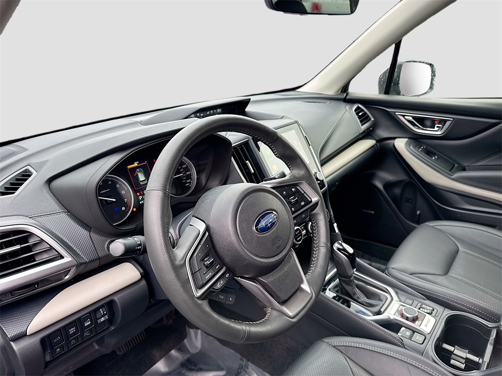 2024 Subaru Forester Limited photo 9