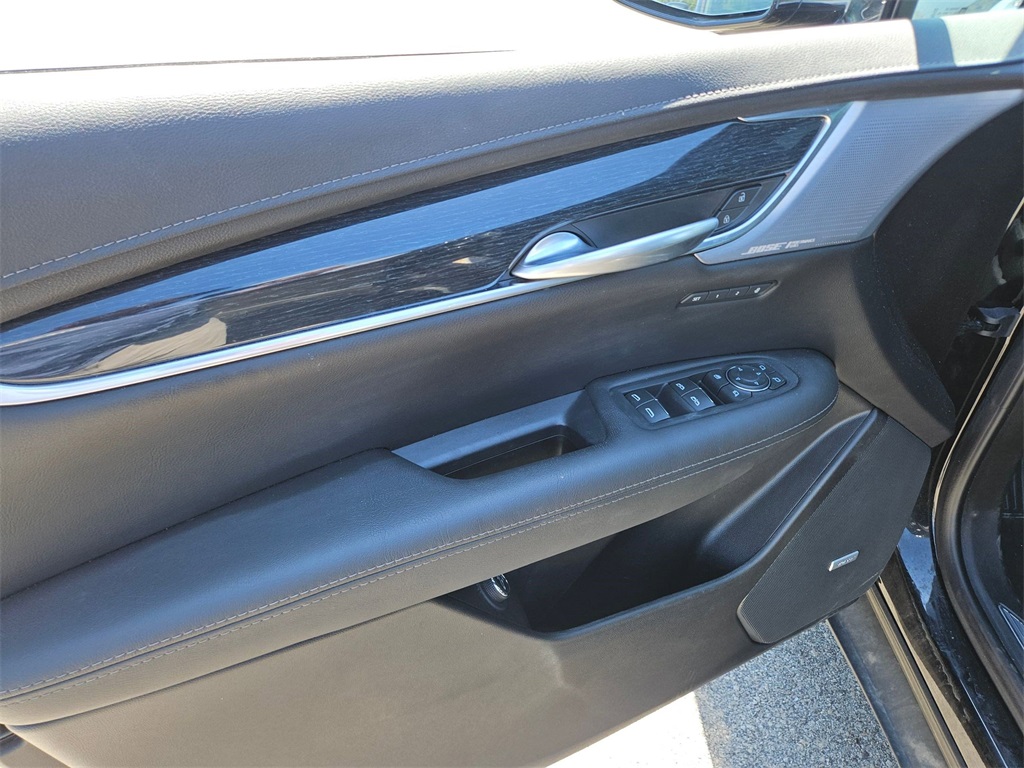 2024 Cadillac XT5 Premium Luxury photo 11