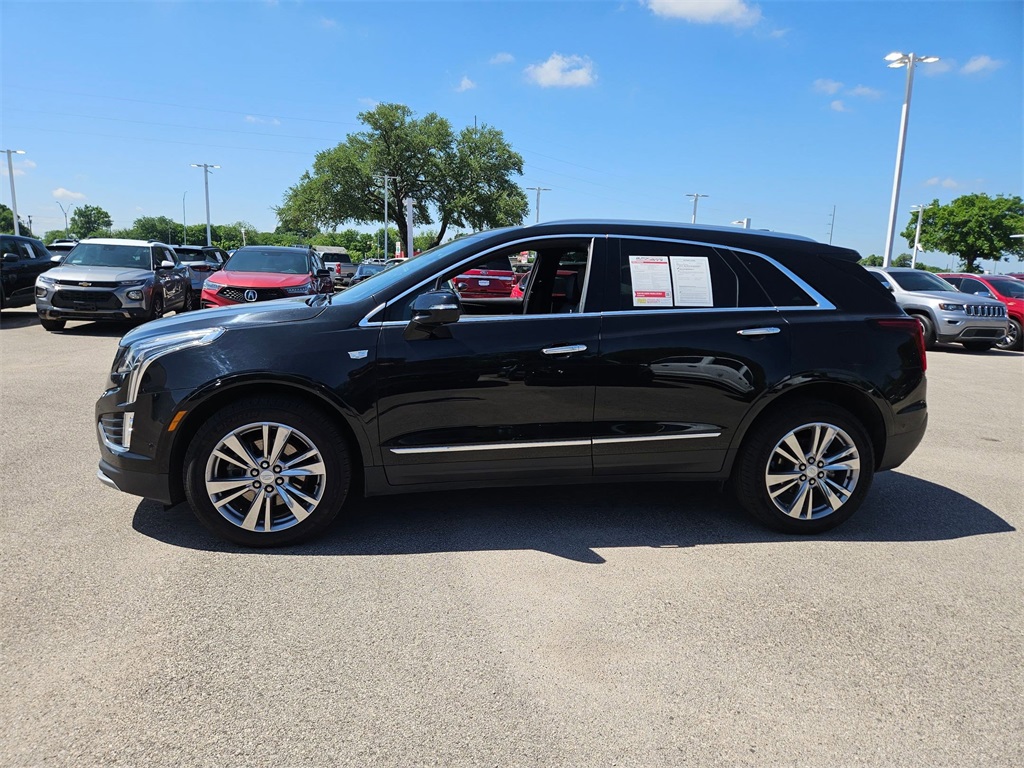 2024 Cadillac XT5 Premium Luxury photo 2