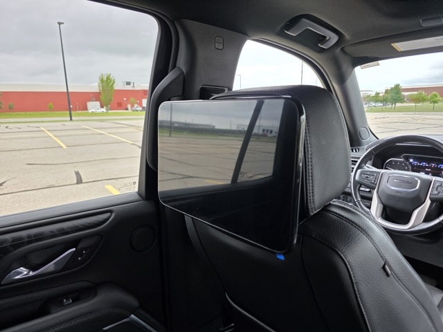 2021 GMC Yukon 4WD Denali