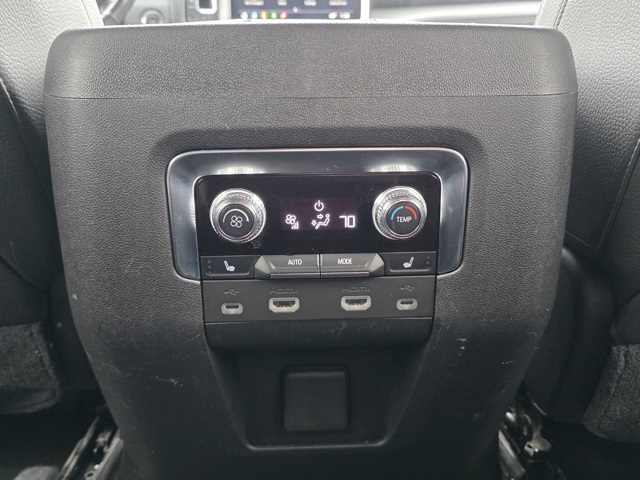 2021 GMC Yukon 4WD Denali