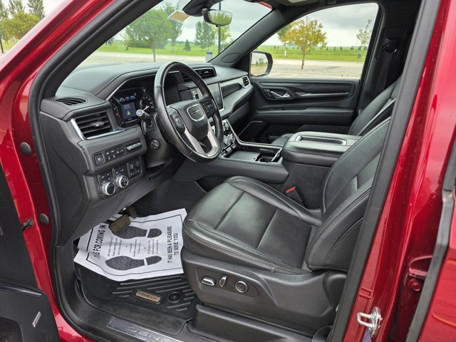 2021 GMC Yukon 4WD Denali