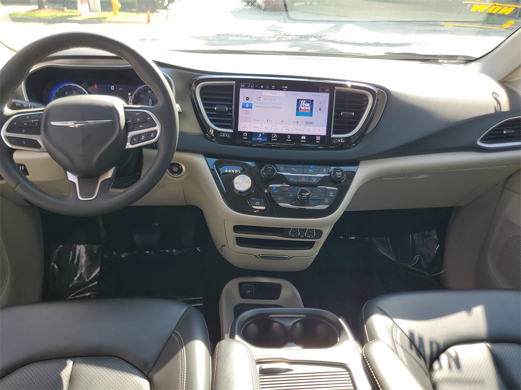 used 2023 Chrysler Pacifica car, priced at $24,995