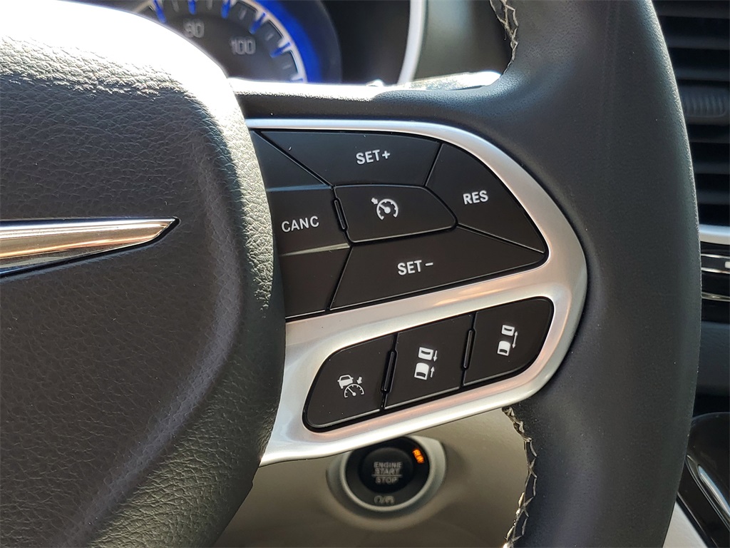 used 2023 Chrysler Pacifica car, priced at $24,995