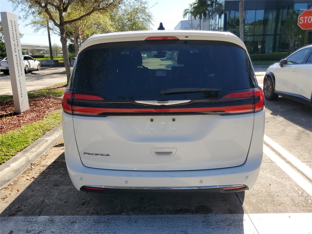 used 2023 Chrysler Pacifica car, priced at $24,995