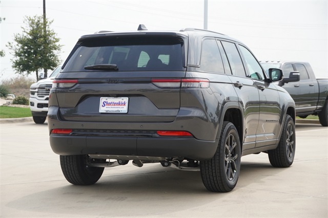 2025 Jeep Grand Cherokee Altitude X photo 8