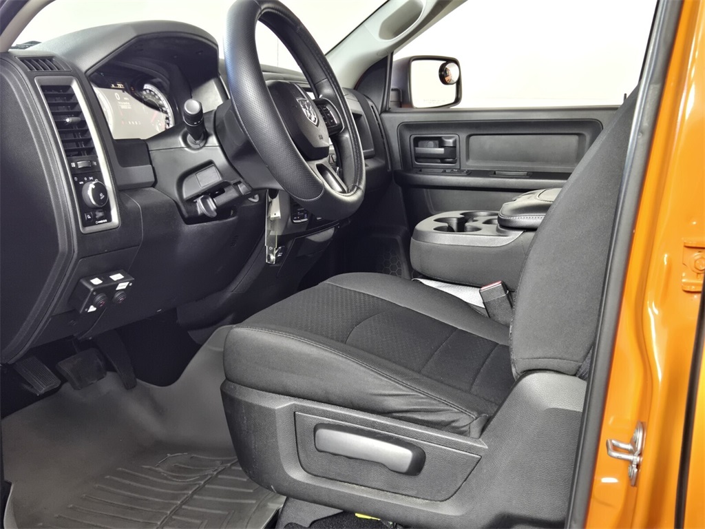 used 2019 Ram 1500 Classic car, priced at $22,988