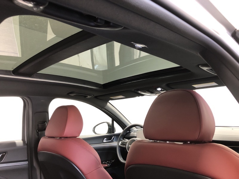 2026 Kia K5 GT-Line photo 11