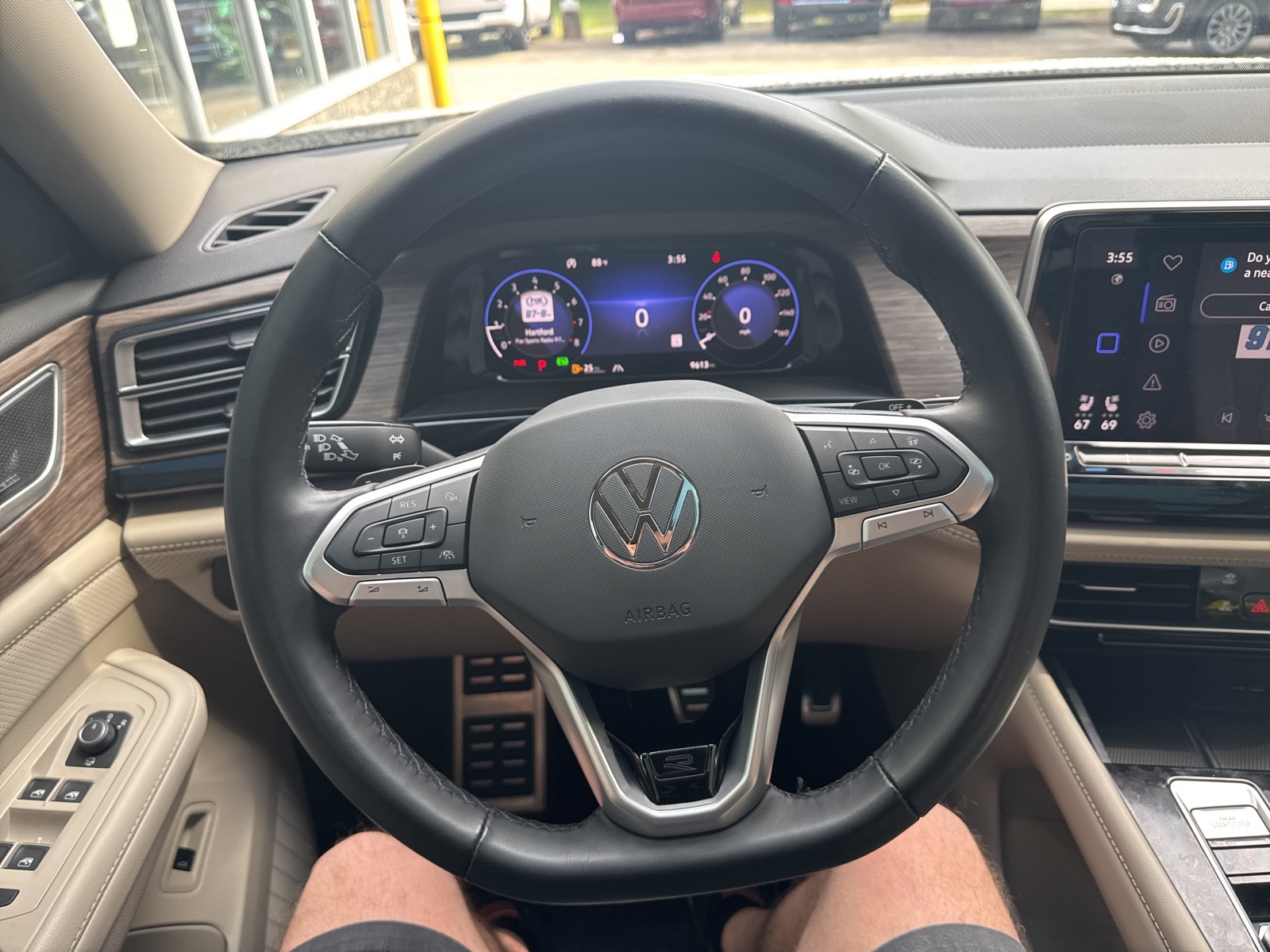 2024 White Volkswagen Atlas 2.0T SEL Premium R-Line AWD SUV