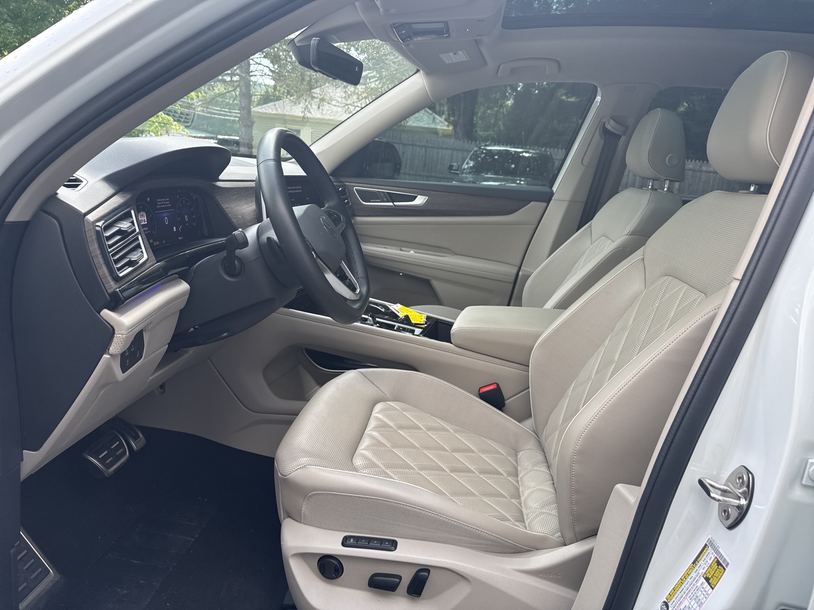 2024 White Volkswagen Atlas 2.0T SEL Premium R-Line AWD SUV