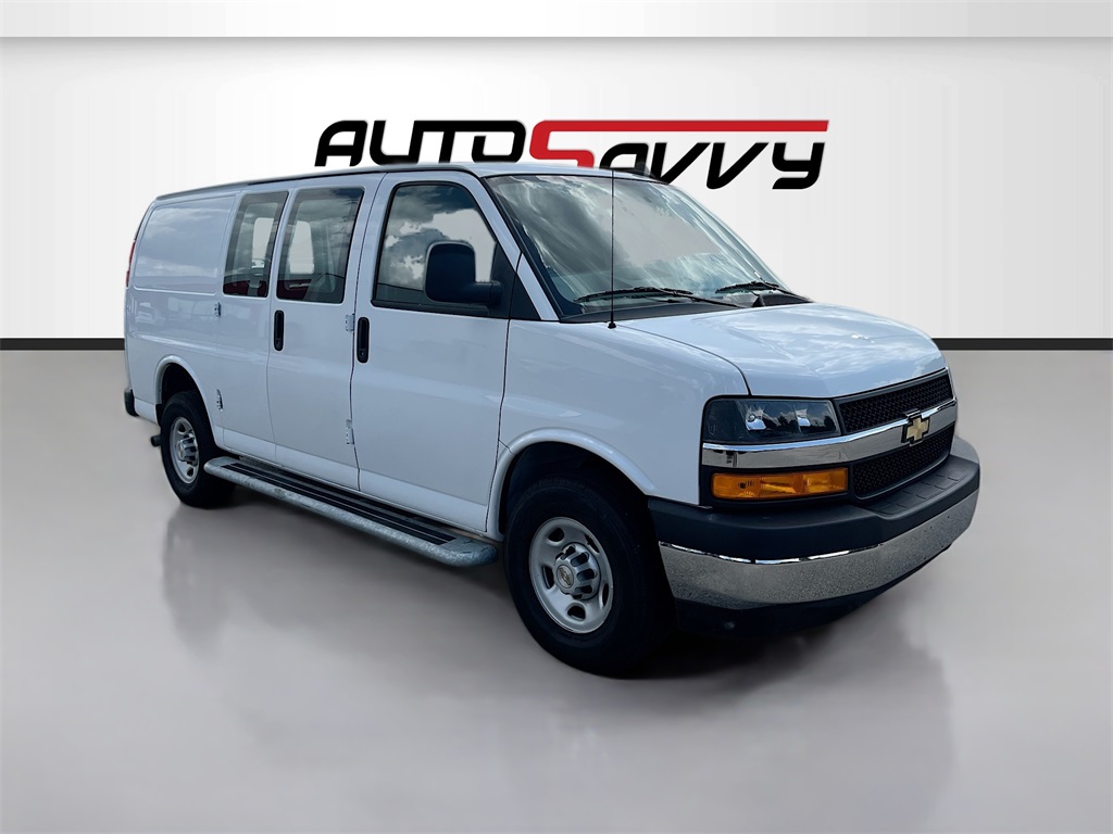 2024 Chevrolet Express Cargo Work Van's photo