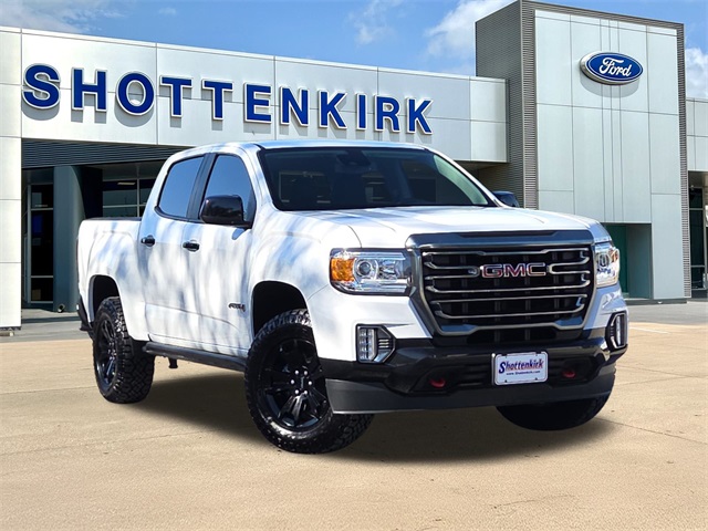 2022 GMC Canyon AT4's photo