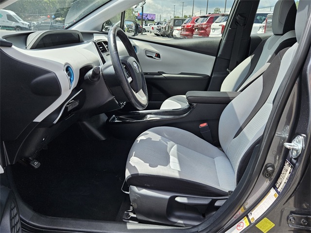 2017 Toyota Prius Four