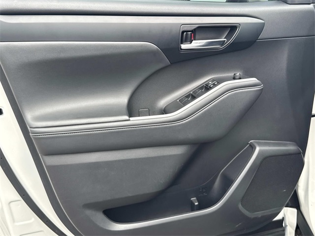 2022 Toyota Highlander XSE photo 16