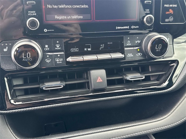 2022 Toyota Highlander XSE photo 23