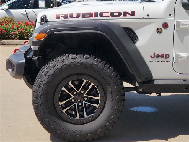 2024 Jeep Wrangler Rubicon photo 8