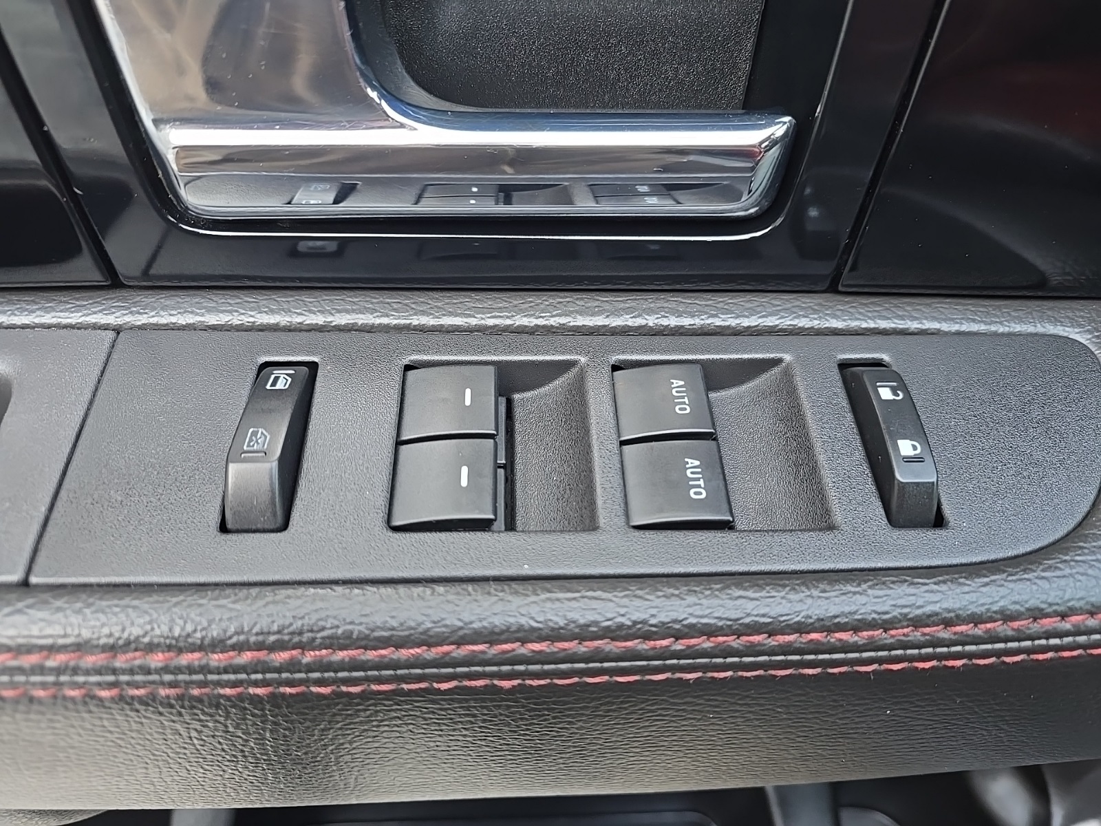 used 2013 Ford F-150 car, priced at $19,300