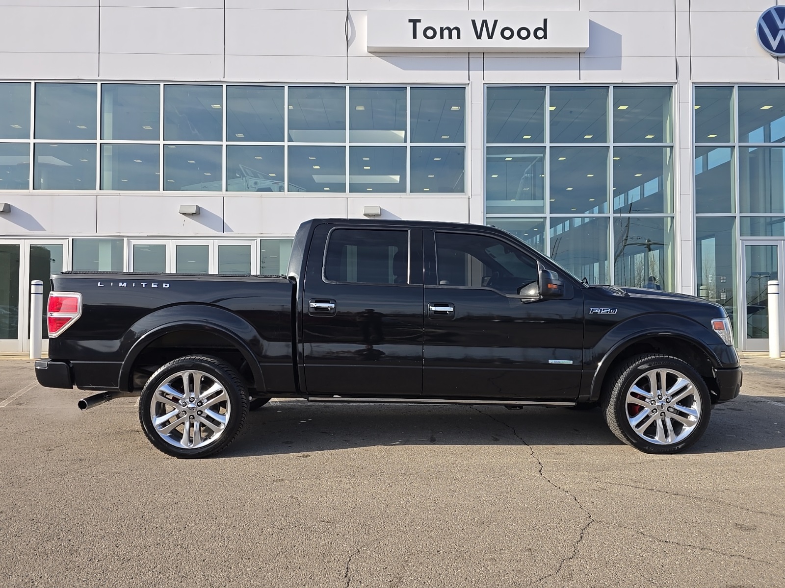 used 2013 Ford F-150 car, priced at $19,300