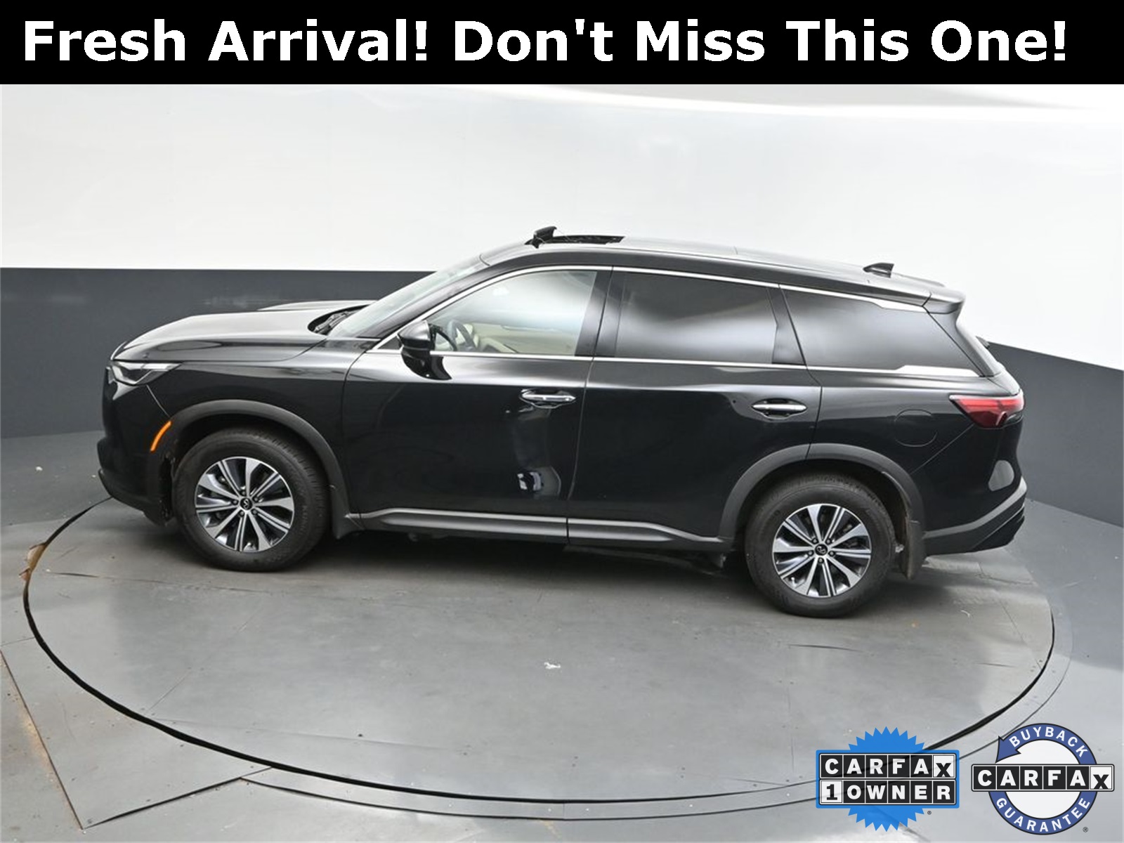 2025 Mineral Black INFINITI QX60 PURE FWD SUV