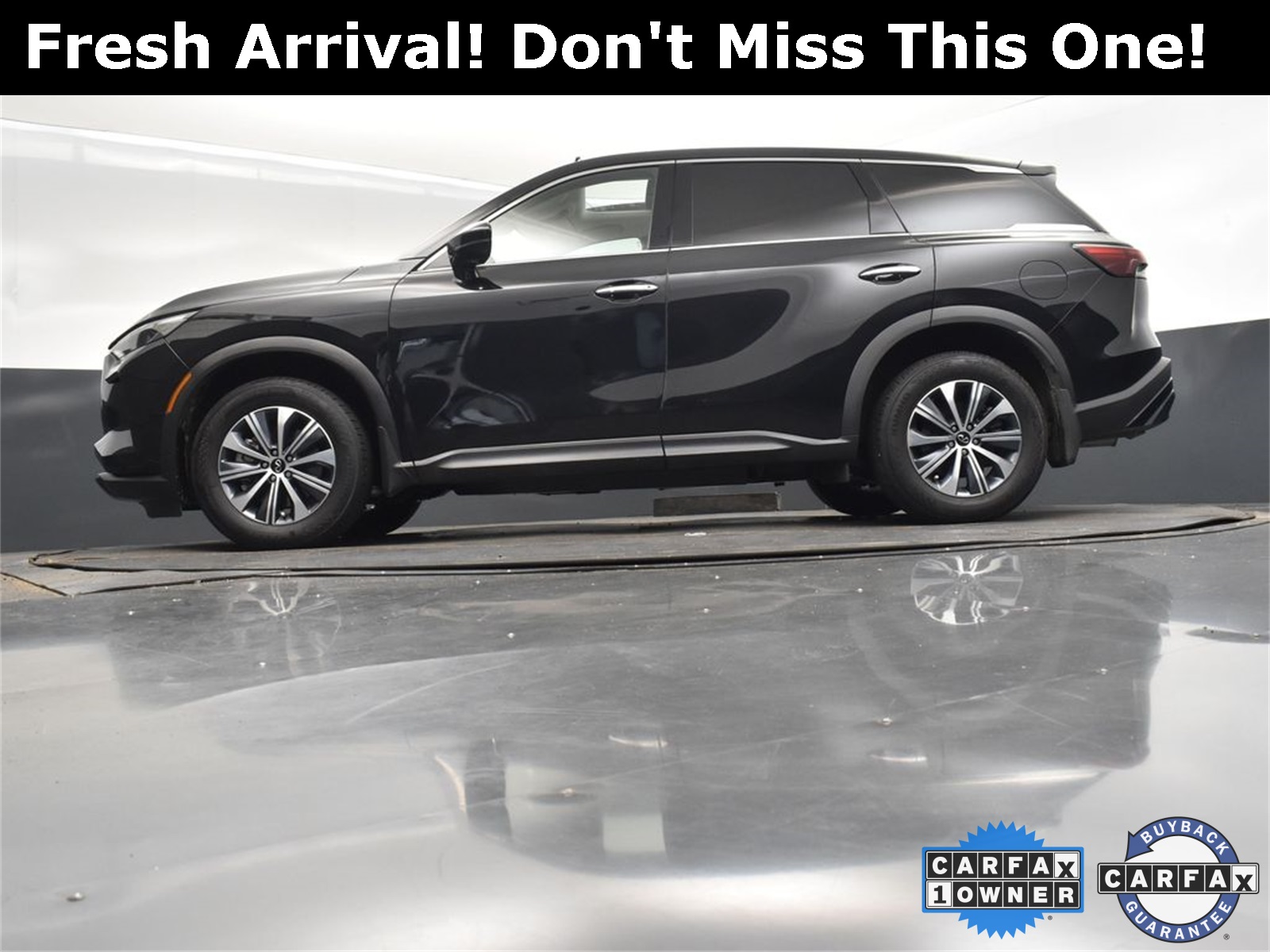 2025 Mineral Black INFINITI QX60 PURE FWD SUV