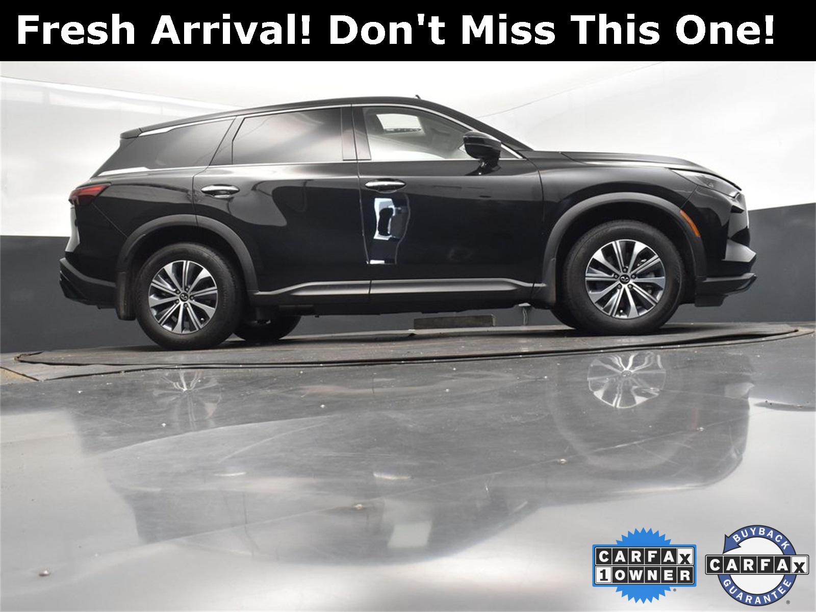 2025 Mineral Black INFINITI QX60 PURE FWD SUV