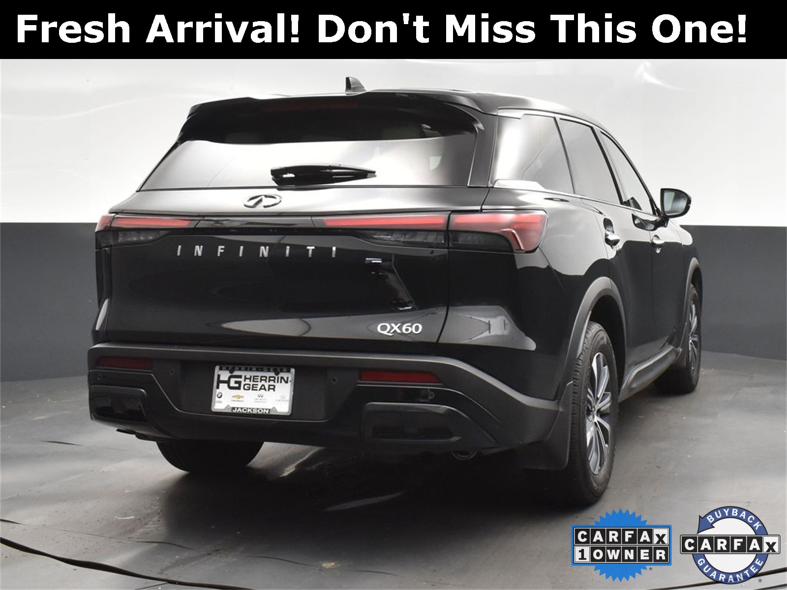 2025 Mineral Black INFINITI QX60 PURE FWD SUV
