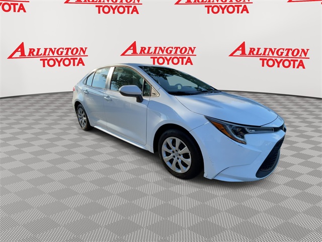 Used 2022 Toyota Corolla LE with VIN 5YFEPMAE6NP328474 for sale in Northfield, Minnesota