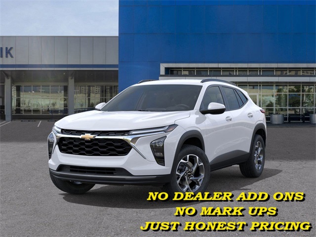 2026 Chevrolet Trax LT photo 2