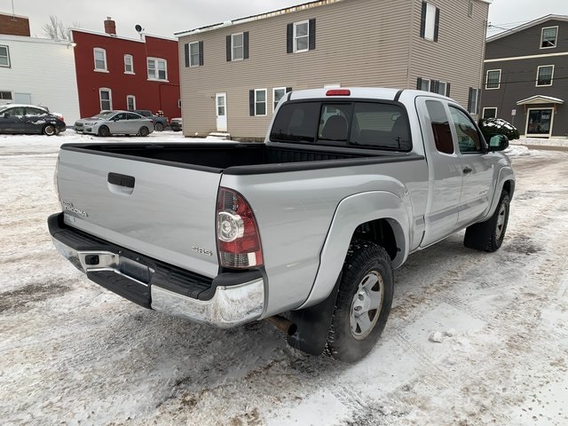 Used 2013 Toyota Tacoma Truck