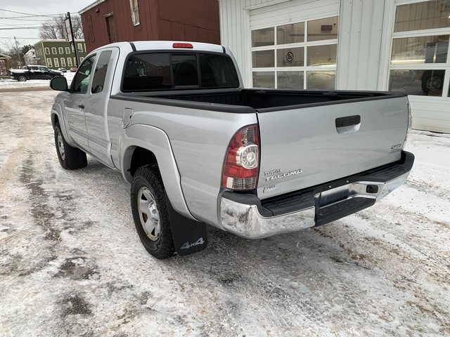 Used 2013 Toyota Tacoma Truck
