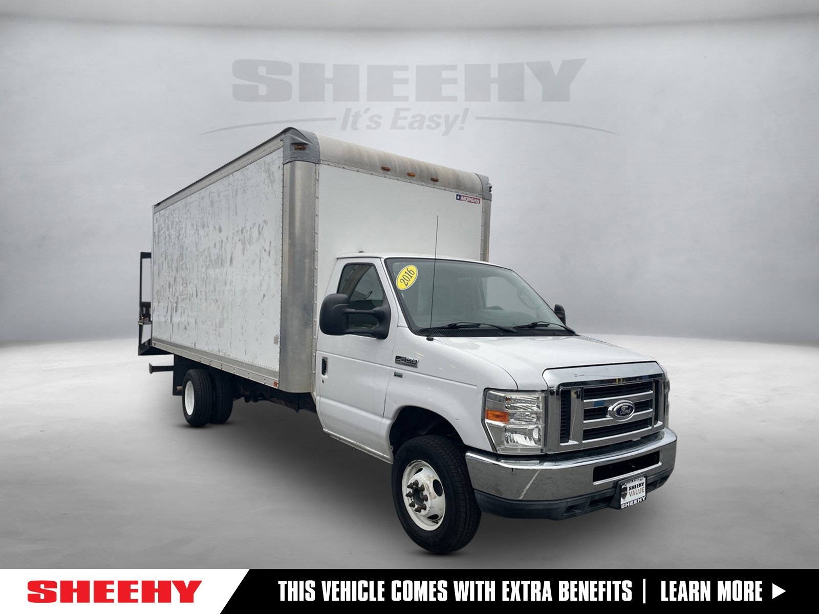 2015 Ford E-Series Cutaway Base's photo