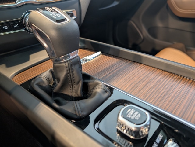 2021 Volvo XC60 T5 Inscription photo 21