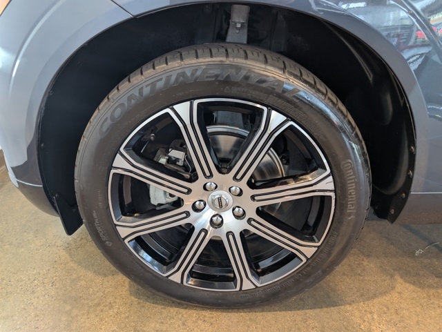 2021 Volvo XC60 T5 Inscription photo 5