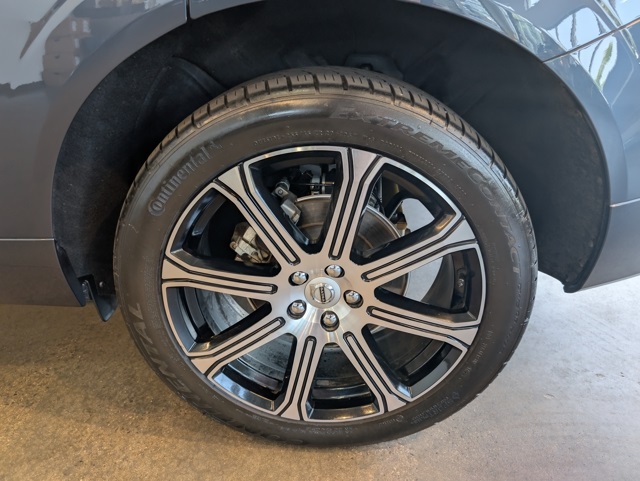 2021 Volvo XC60 T5 Inscription photo 6