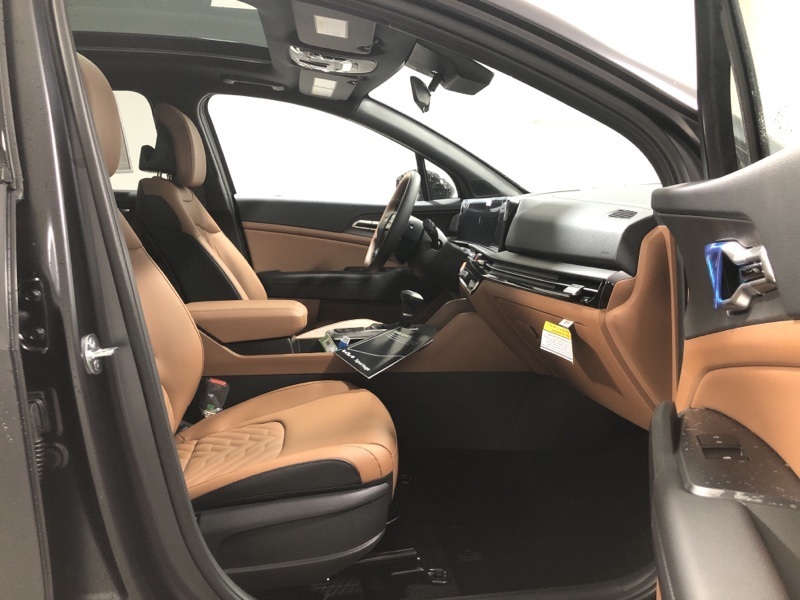2026 Kia Sportage X-Line photo 14