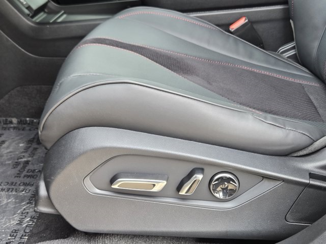 new 2026 Acura RDX car, priced at $52,750