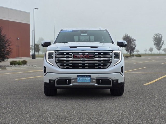 2023 GMC Sierra 1500 4WD Crew Cab Short Box Denali