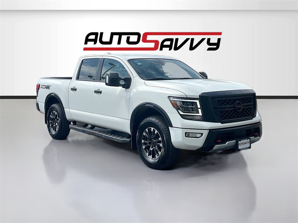 2024 Nissan Frontier SL photo 2