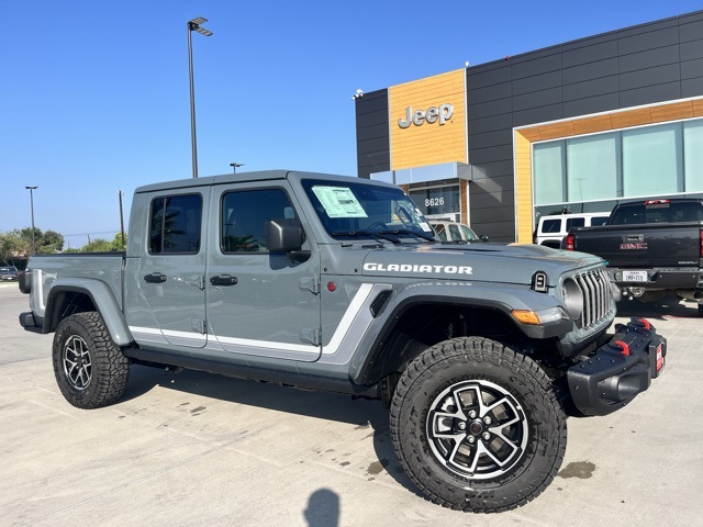 2025 Jeep Gladiator Rubicon X's photo