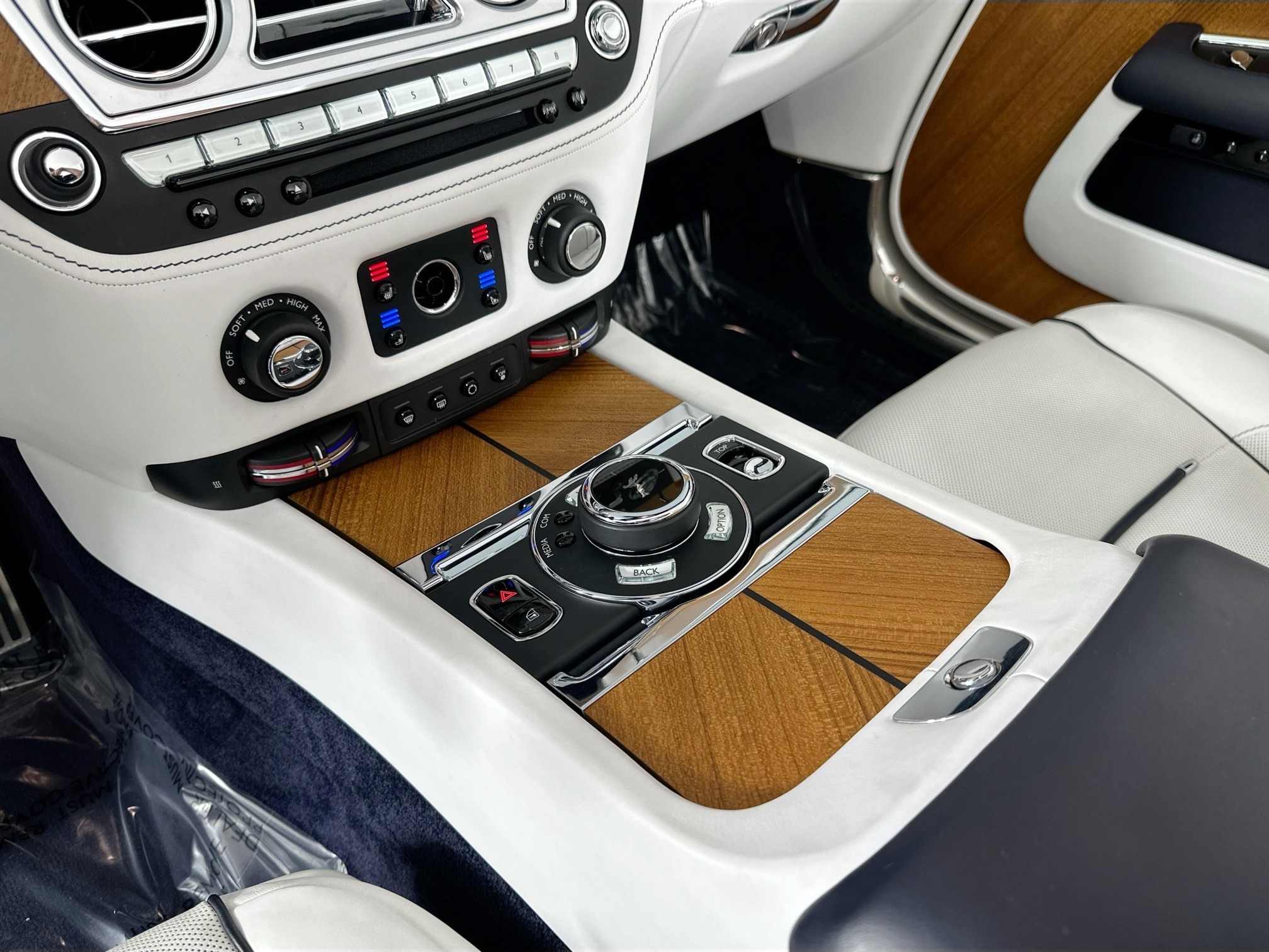 used 2018 Rolls-Royce Dawn car, priced at $284,995