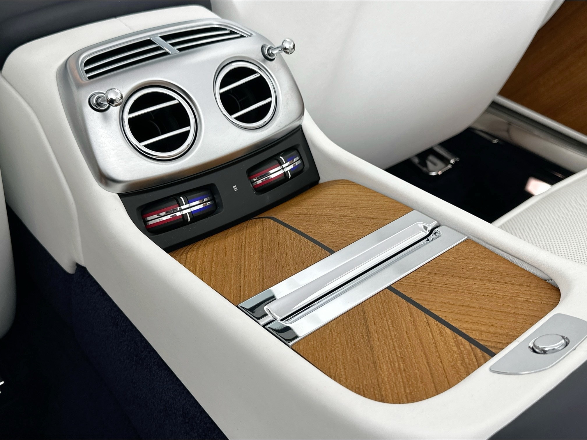 used 2018 Rolls-Royce Dawn car, priced at $284,995