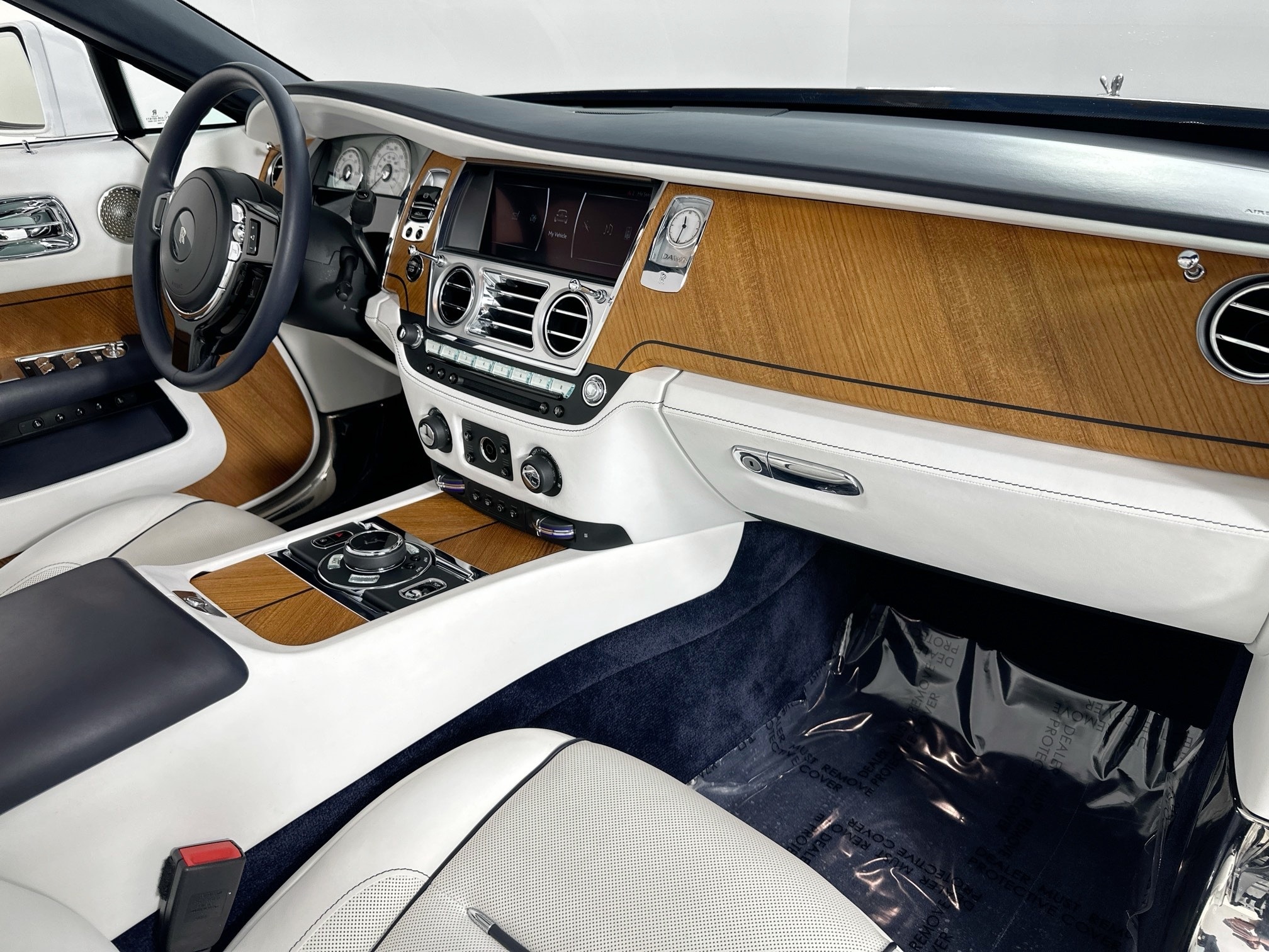 used 2018 Rolls-Royce Dawn car, priced at $284,995